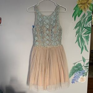 Size 5 Blue Floral Lace Formal Dress with Tulle